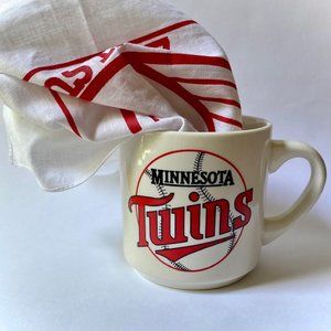 Vintage MN Twins Baseball Mug & 1987 Homer Hanky